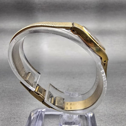 Seiko Watch Women 17mm Black Dial Gold Tone Oval 2Y00-5E29 New Battery Vintage8