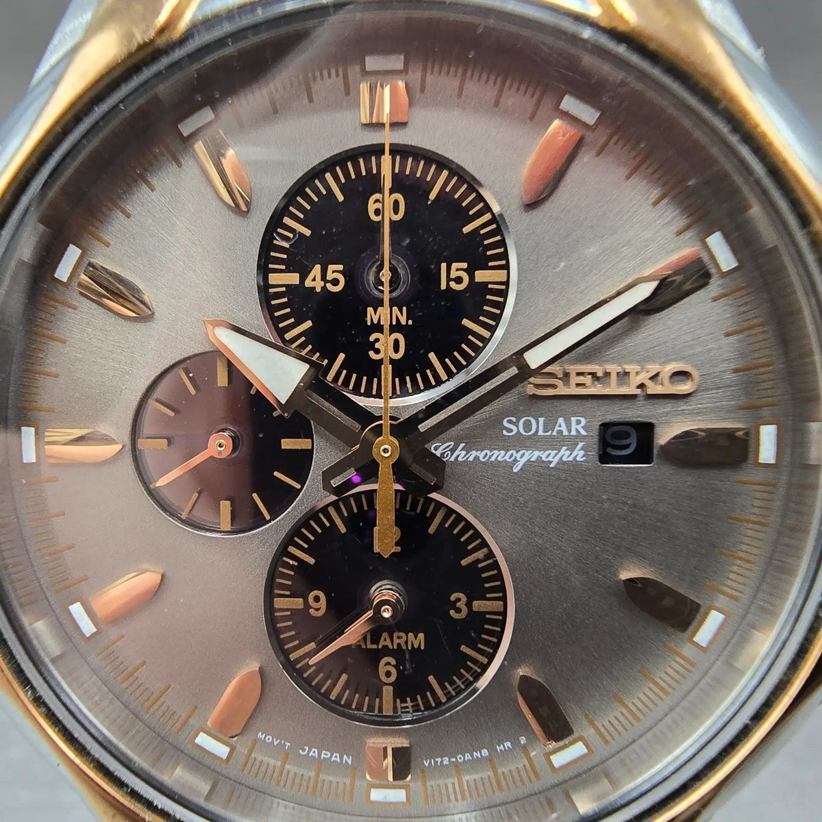 Seiko Excelsior Solar Chronograph Watch Men 44mm Gray Dial Two Tone Date Round1