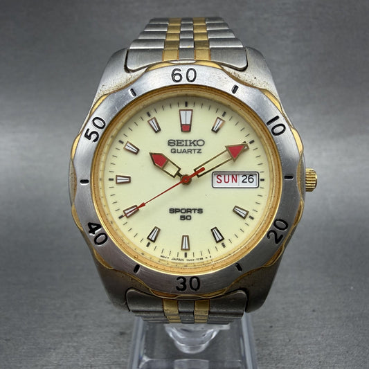 Seiko Sports 50 Watch Men 39mm Luminous Dial Two Tone Daydate Round New Battery0