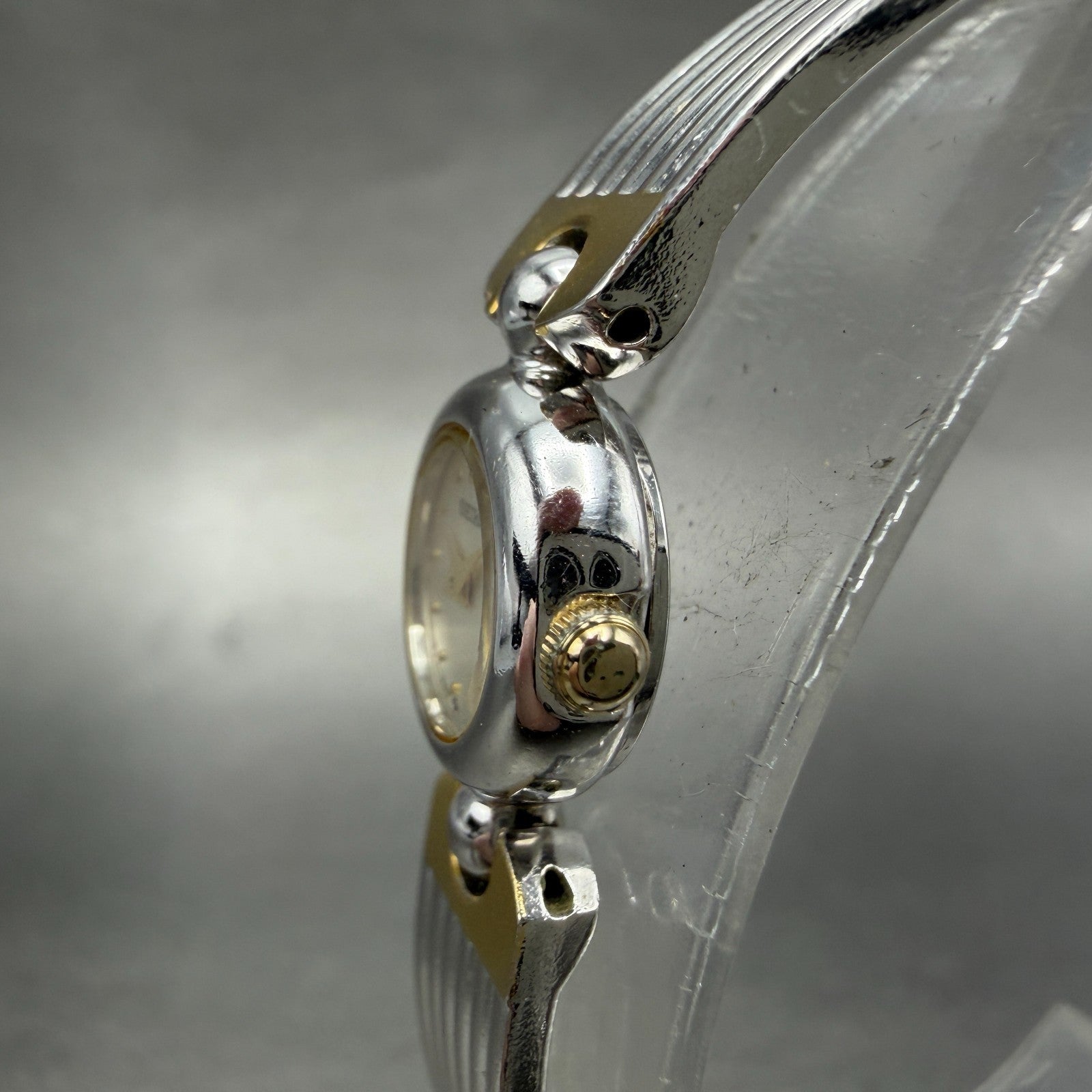 Seiko Watch Women 14mm Silver Dial Two Tone Round 1E20-0380 New Battery Vintage2