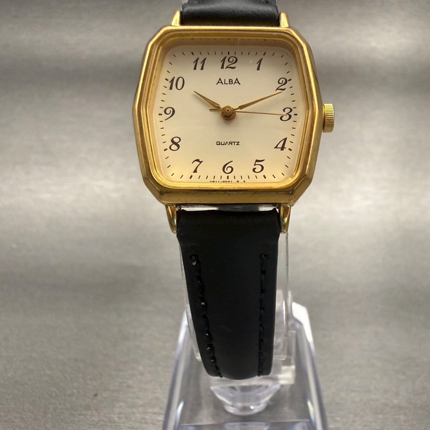 Seiko Alba Watch Women 23mm Champagne Dial Gold Tone V811-5551 New Battery5