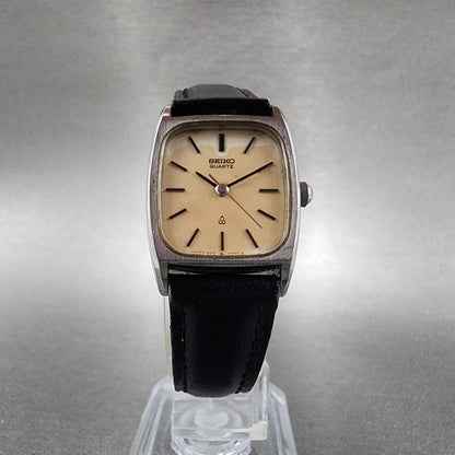 Seiko Watch Women 21mm White Dial Silver Tone Rectangle 2621-5220 New Battery