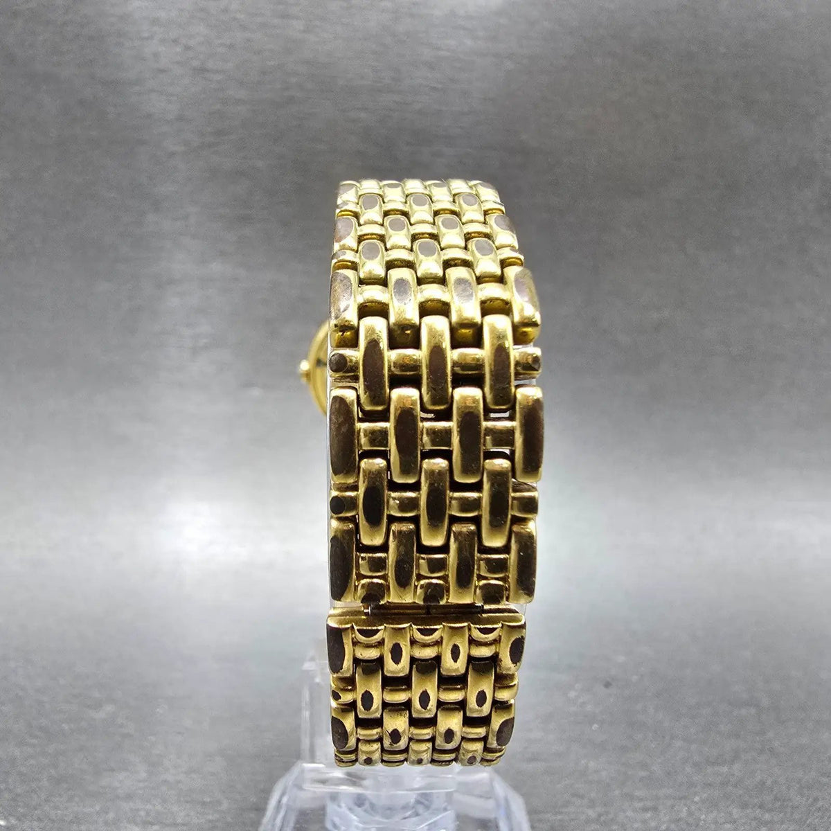 Raymond Weil Watch Women 24mm White Dial Gold Plated Date Round 4702 New Batt KT7