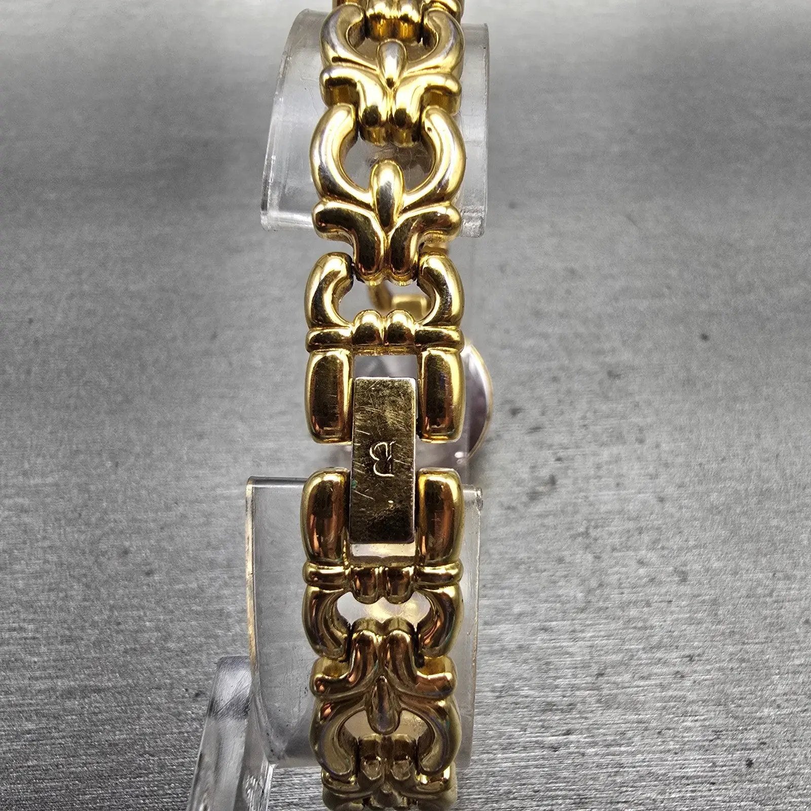 Bulova Watch Women 20mm Gold Dial Gold Tone Round 97S32 New Battery Vintage7