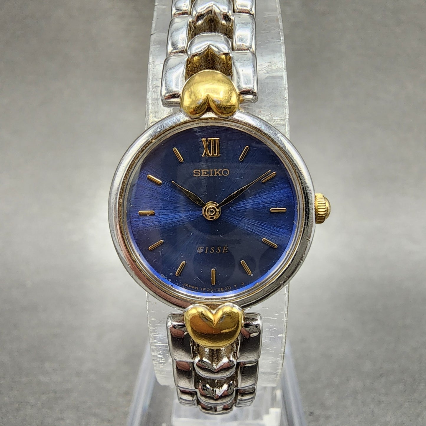 Seiko Tisse Watch Women 19mm Blue Dial Two Tone Hearts 1f200k50 New Battery0