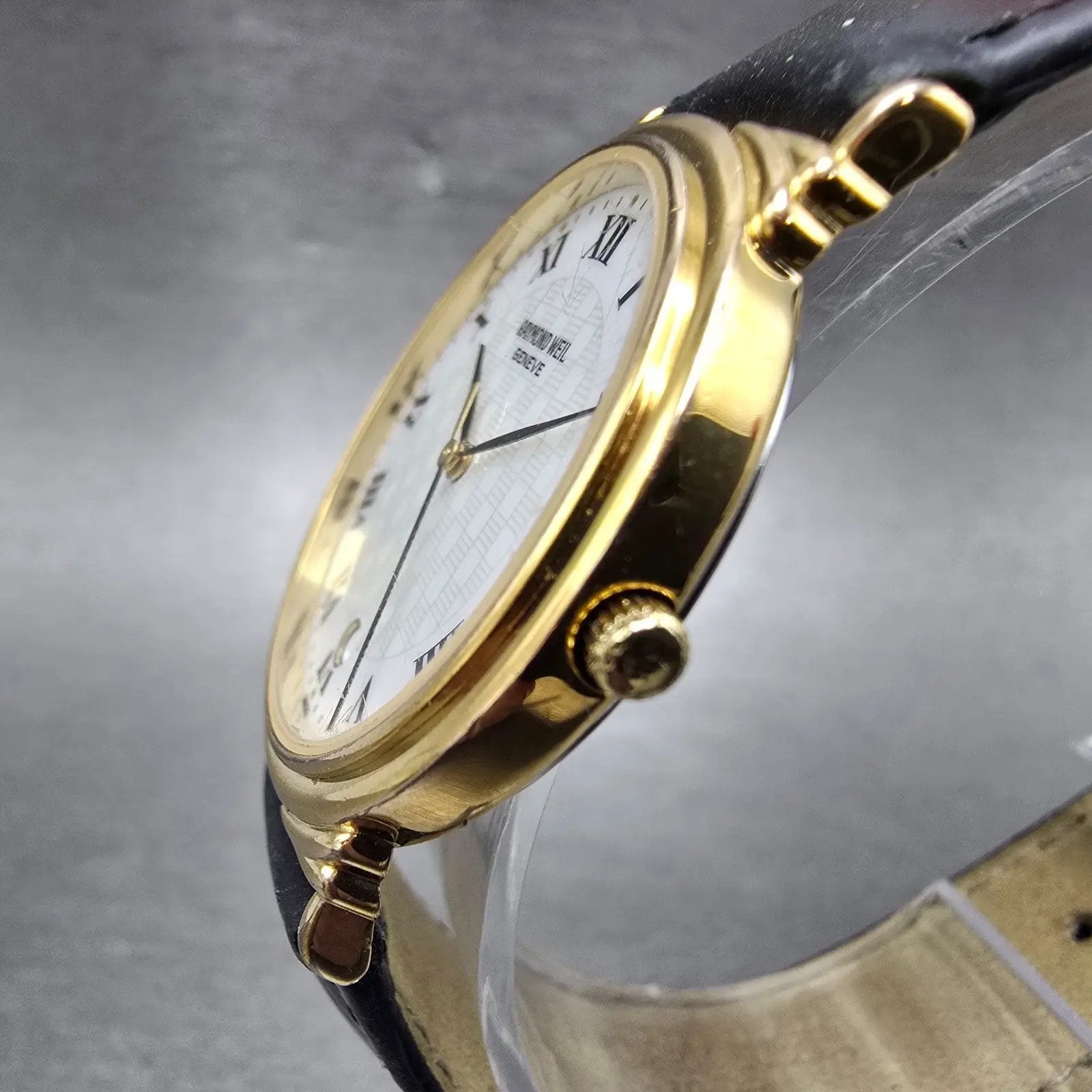 Raymond Weil Watch Men 32mm White Dial Gold Tone Date Round 5531 New Battery2