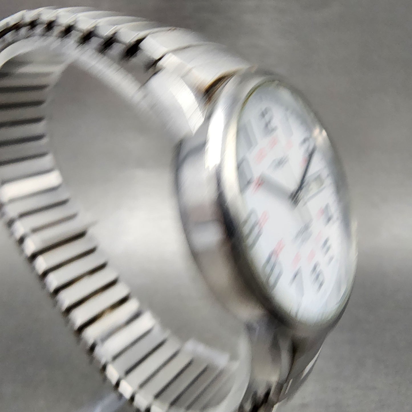 Timex Indiglo Easy Reader Watch Men 35mm White Dial Silver Tone Daydate New Batt3