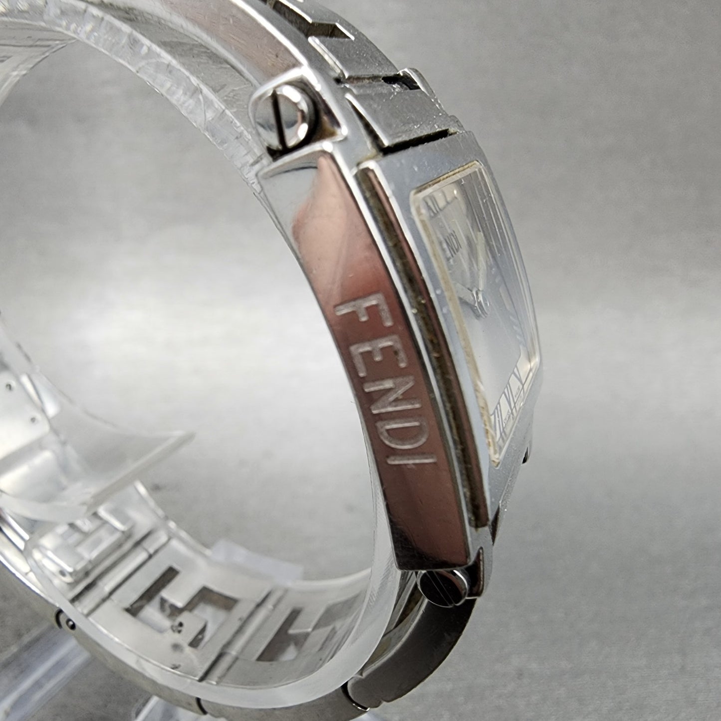 Fendi Quadro 6000L Watch Women 25mm Silver Dial Silver Tone NO BACK New Battery3