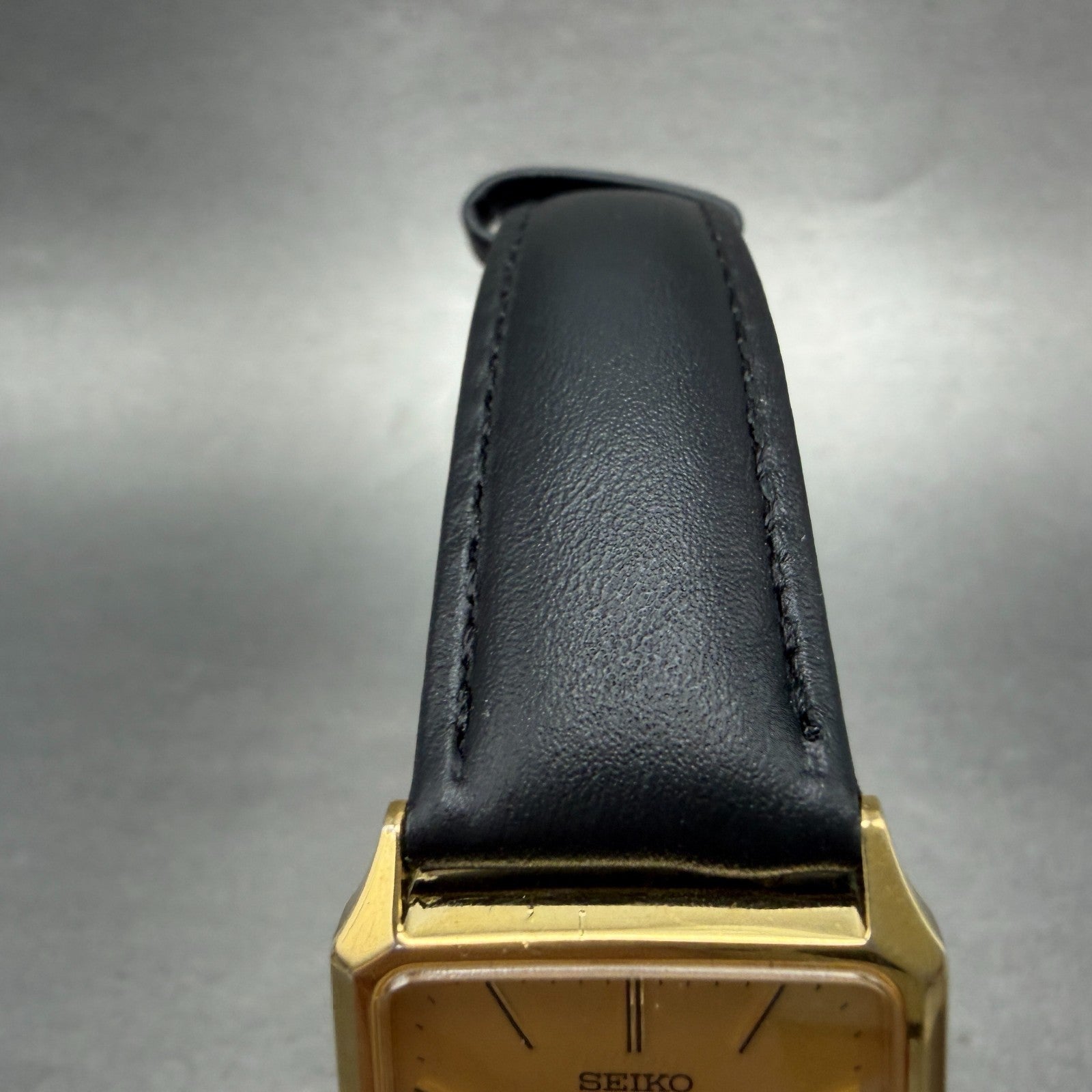 Seiko Spirit Tank Watch Men 25mm Champagne Dial Gold Tone 7N01-5180 New Battery4