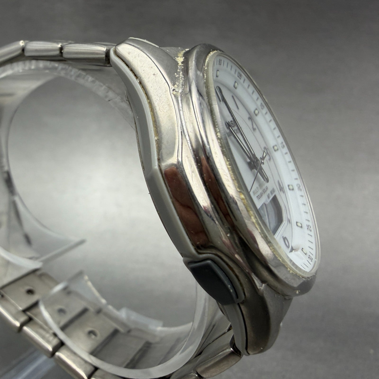 Casio Wave Ceptor Watch Men 42mm White Dial Titianium Solar Analog Digital Works3