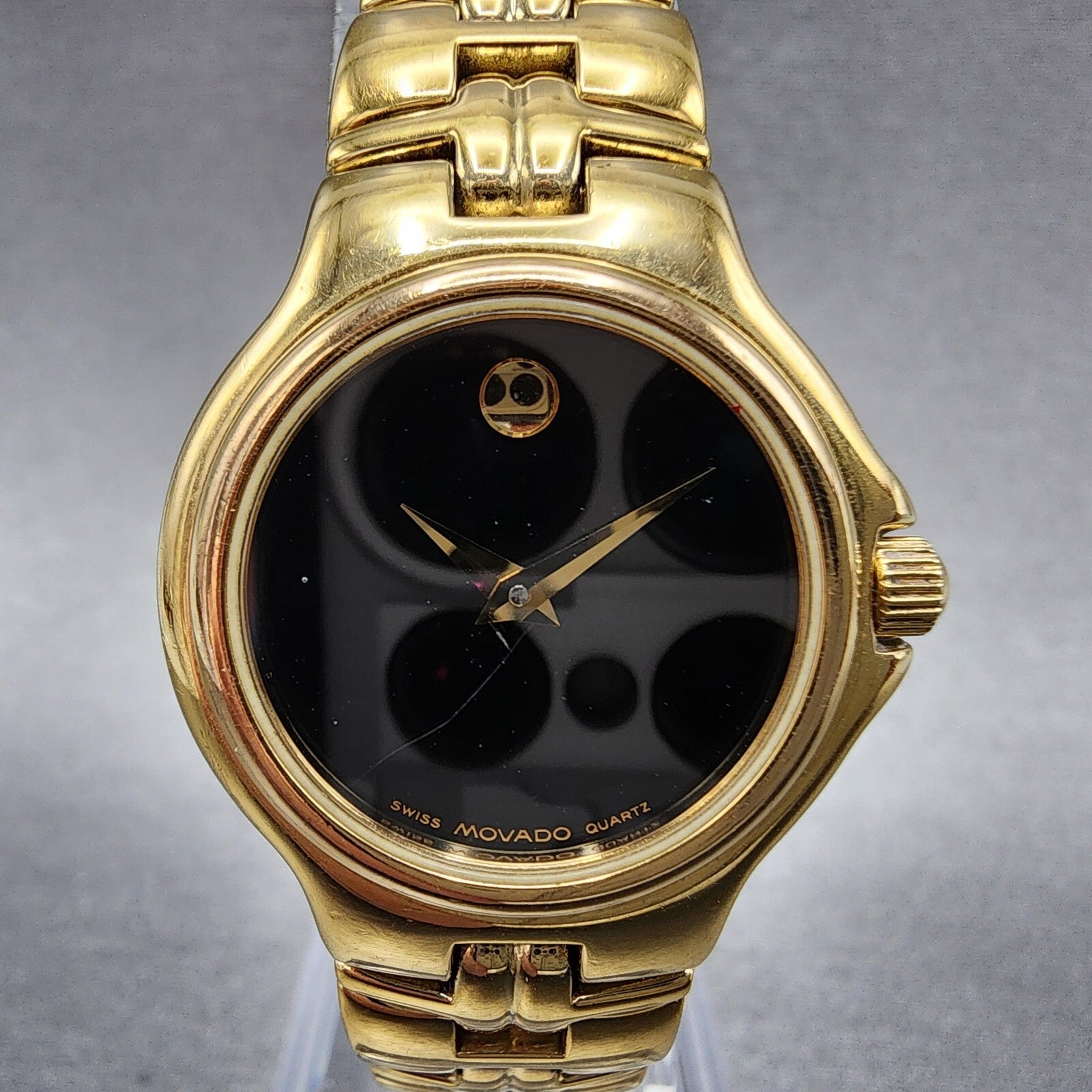 Movado Museum Watch Women 25mm Black Dial Gold Tone Round 88A1827 New Battery1