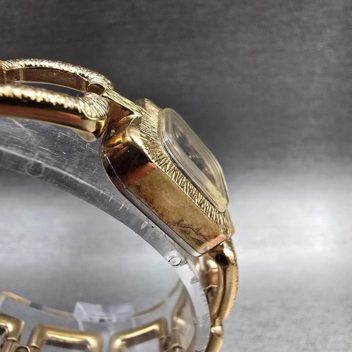 Seiko Watch Women 16mm Purple Dial Gold Tone Rectangle 11-3459 Manual Wind3