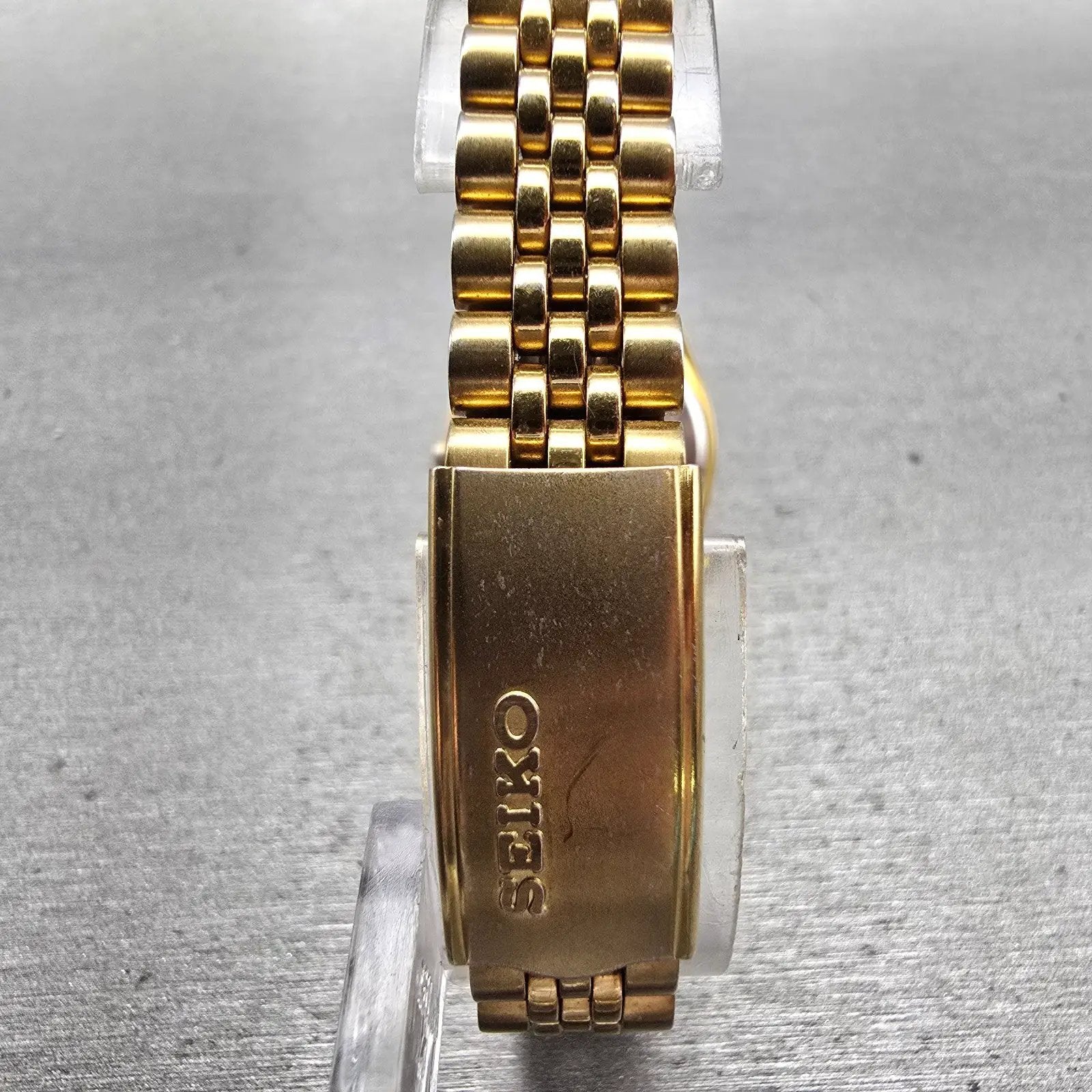 Seiko Watch Women 24mm Gold Dial Gold Tone Daydate Round 7N83-0041 New Battery V7