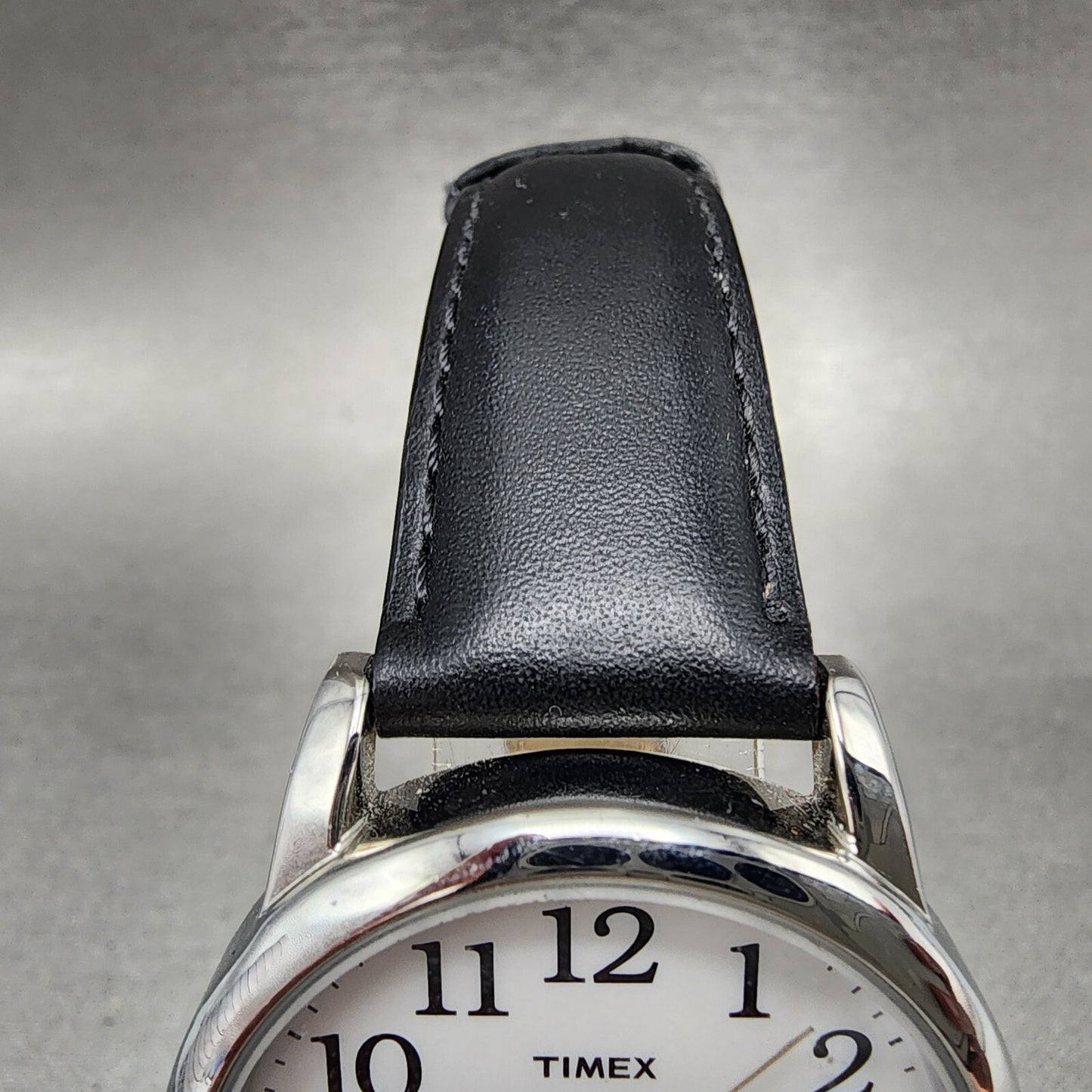 Timex Easy Reader Watch Men 35mm White Dial Silver Tone Indiglo Round New Batt4