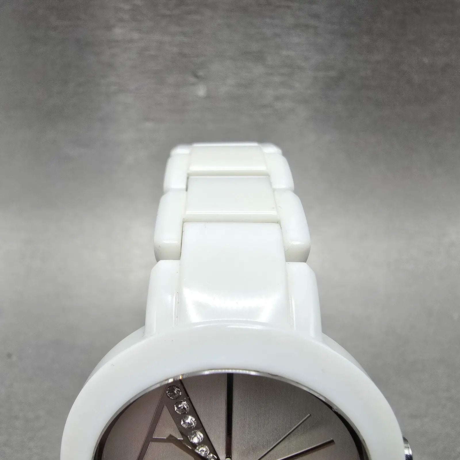 Armani Exchange Watch Women 34mm White Dial White Tone Round AX4055 New Battery4