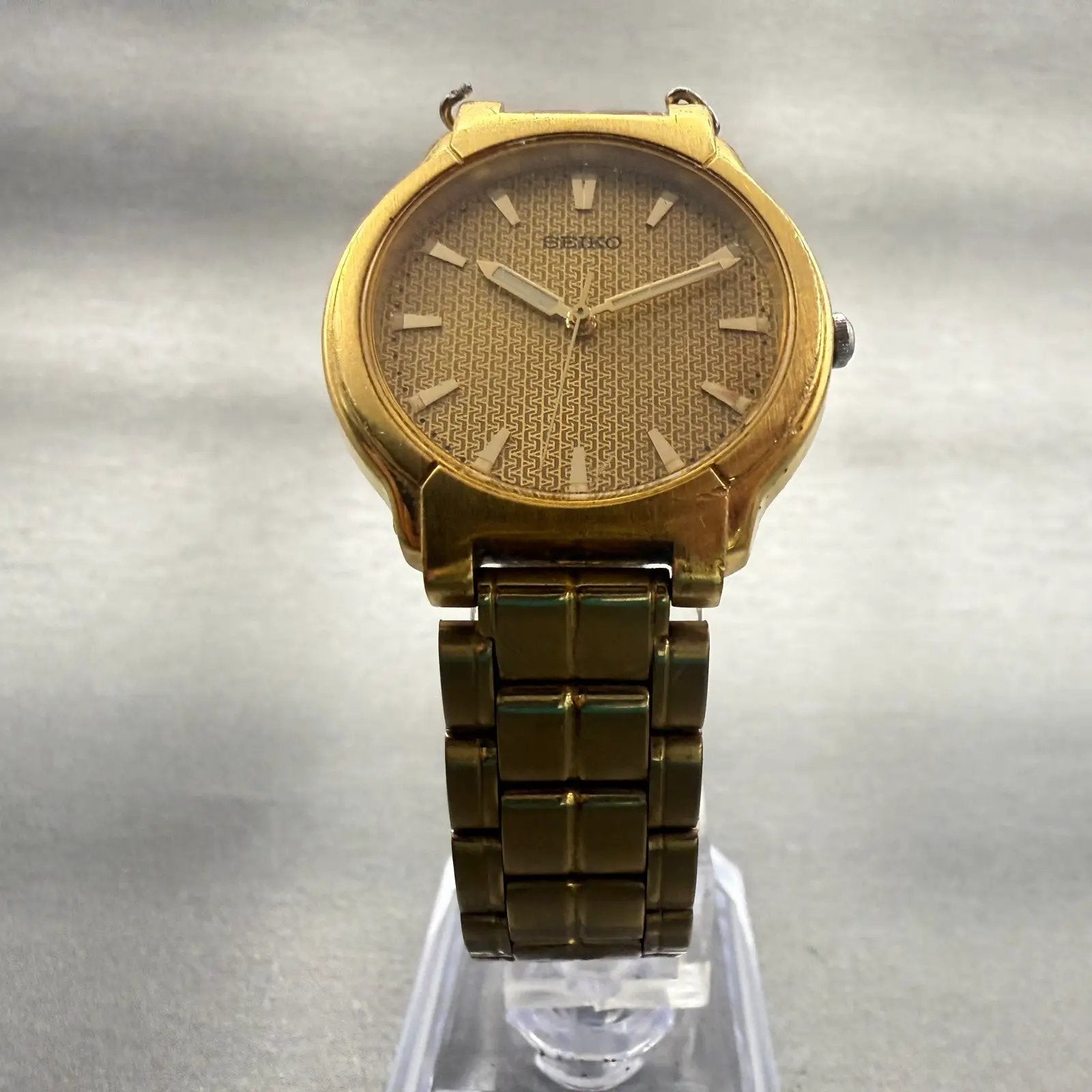 Seiko Watch Men 32mm Gold Dial Gold Tone Round V701-2B60 New Battery Vintage5