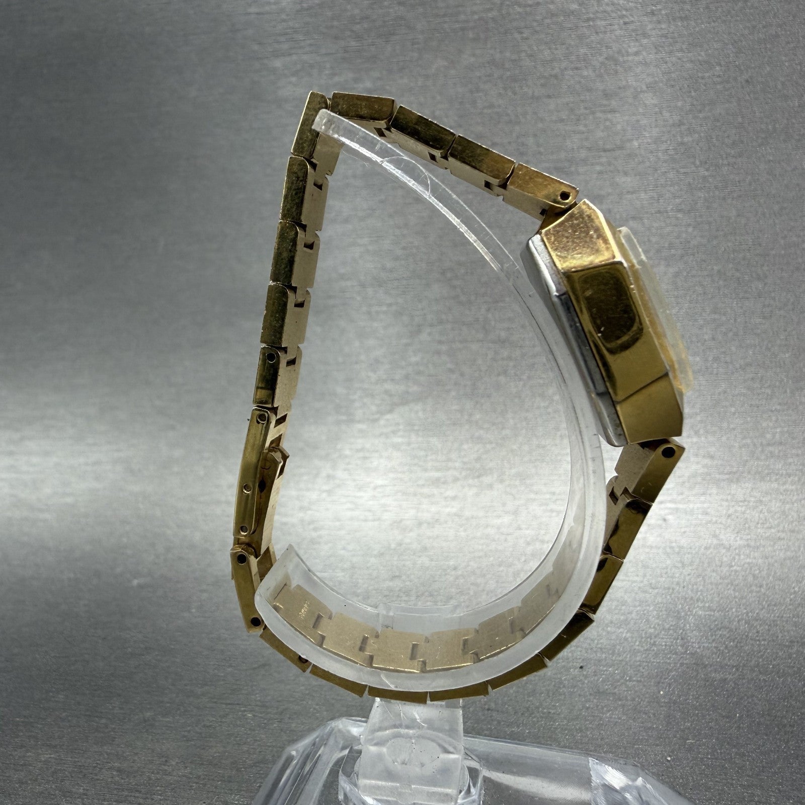 Bulova Accutron Watch Women 20mm Gold Dial Gold Tone Octagon PARTS VTG9