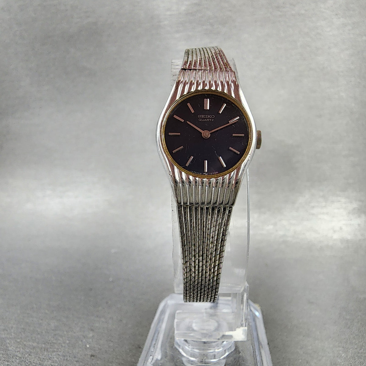 Seiko Watch Women 18mm Black Dial Silver Tone Round 16-0219 New Battery VTG5
