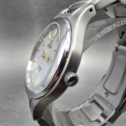 Citizen Attesa Eco-Drive Watch Men 35mm MOP Dial Titanium Daydate Round Works2