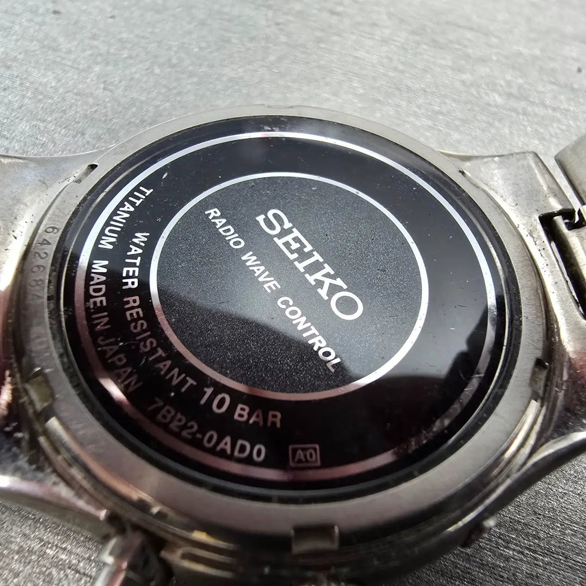 Seiko Solar Atomic Watch Men 38mm Silver Dial Titanium Atomic Date 7B22 PARTS!!10