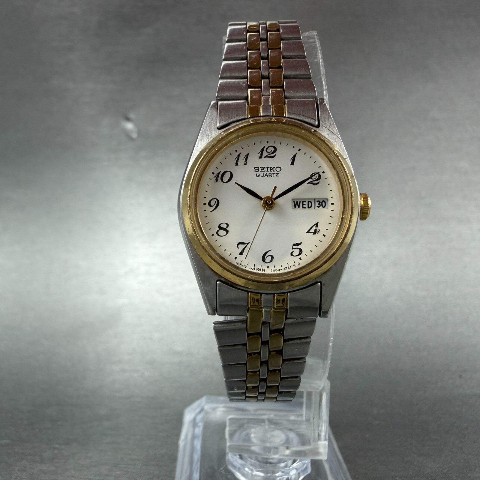 Seiko Watch Women 24mm White Dial Two Tone Daydate Round 7N83-0011 New Battery5