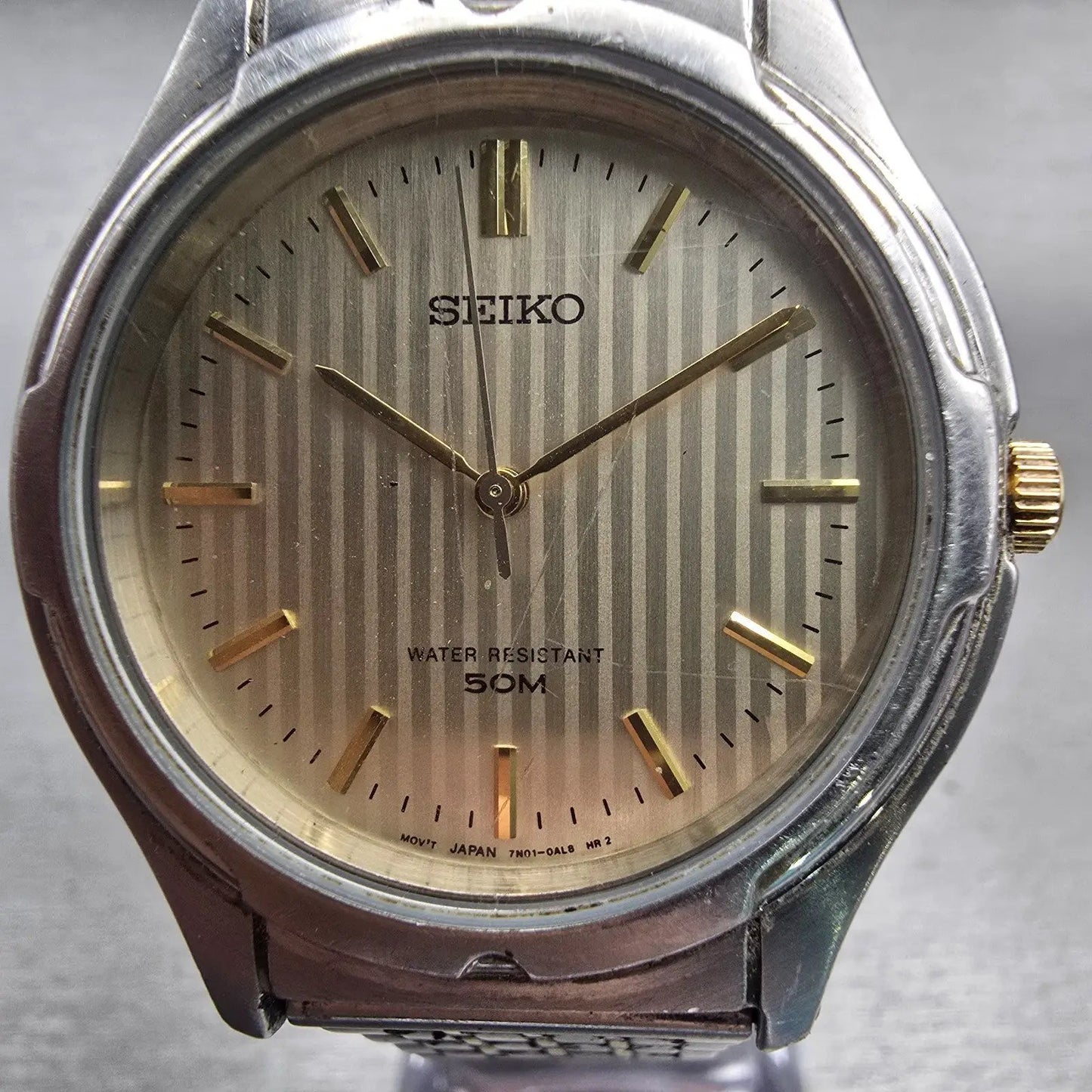 Seiko Watch Men 36mm Champagne Dial Silver Tone Round 7N01-0AL0 New Battery VTG1