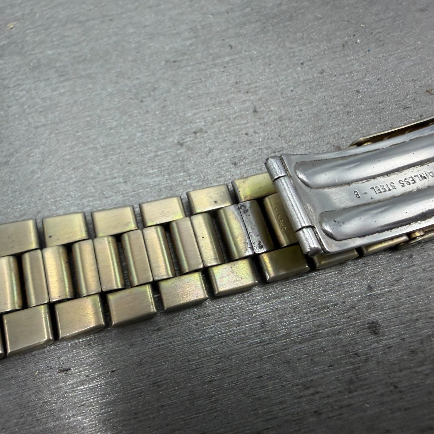 Seiko Bracelet 20mm Stainless Steel Gold Tone Tri Folding Clasp Vintage S100311