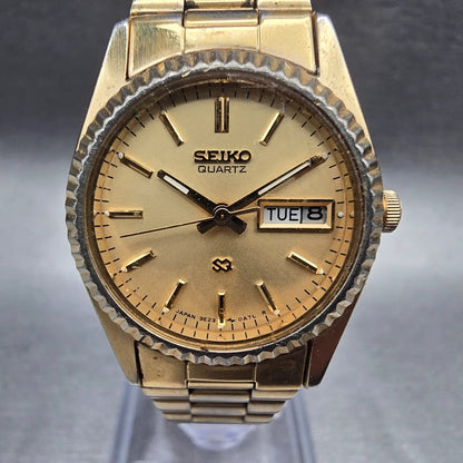 Seiko SQ Watch Women 24mm Gold Dial Gold Tone Daydate Round 3E23-0A60 New Batt 60