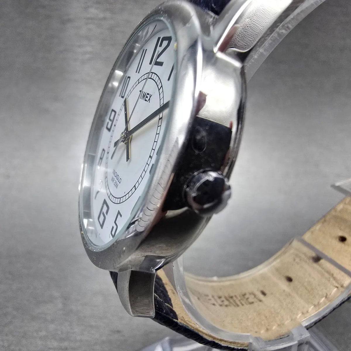 Timex Indiglo Watch Men 35mm White Dial Silver Tone Round T2G171 New Battery2