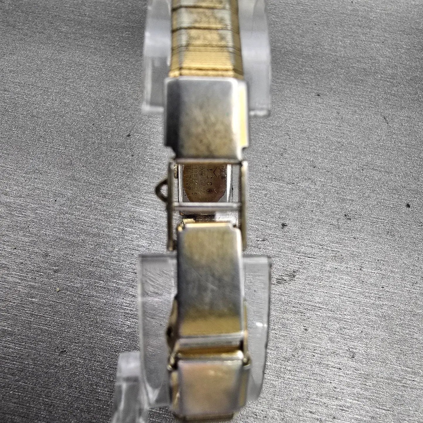 Seiko Watch Women 12mm Gold Dial Gold Tone Rectangle 2E20-5029 New Battery VTG7