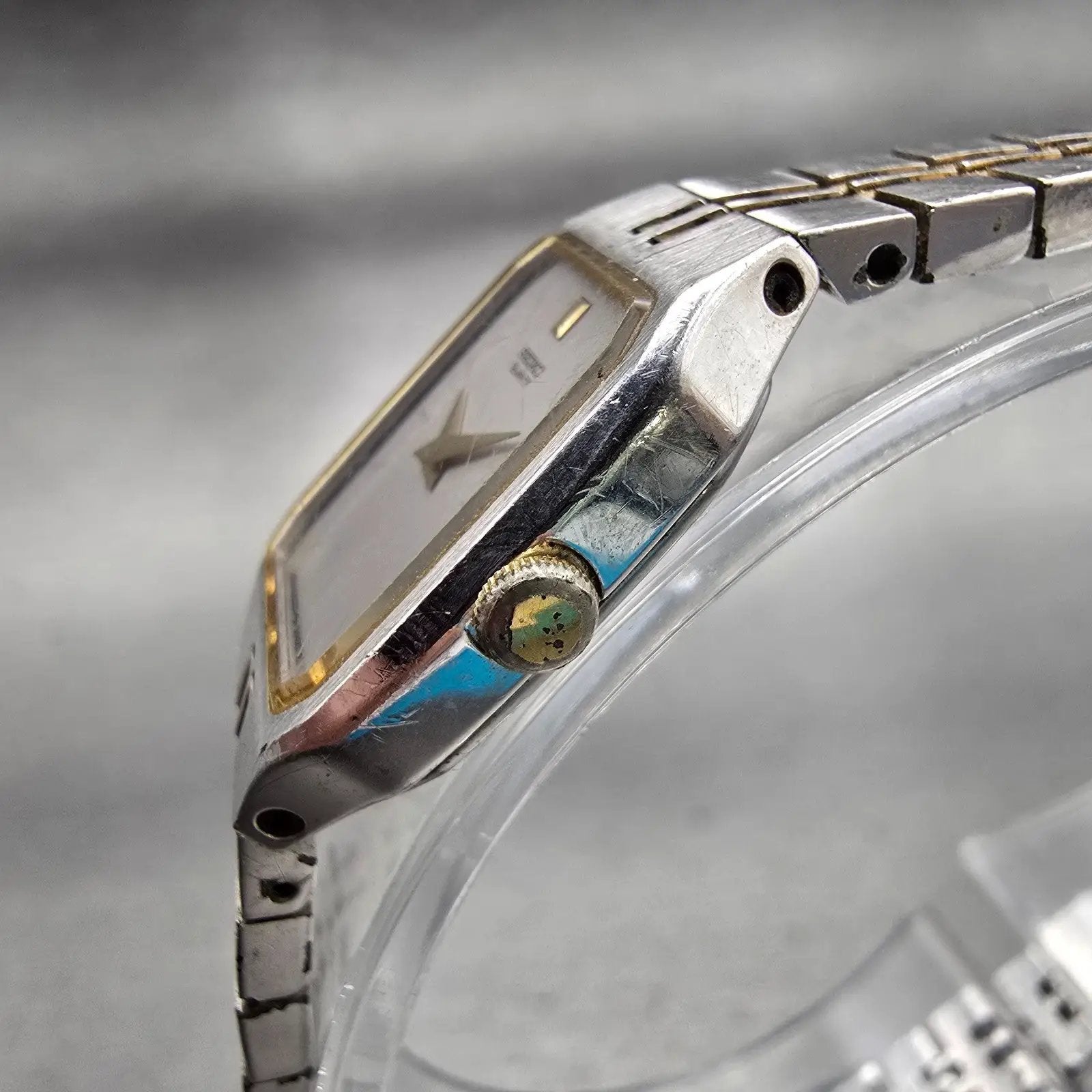 Seiko Watch Women 16mm Silver Dial Two Tone Rectangle 2C20-5209 New Battery2