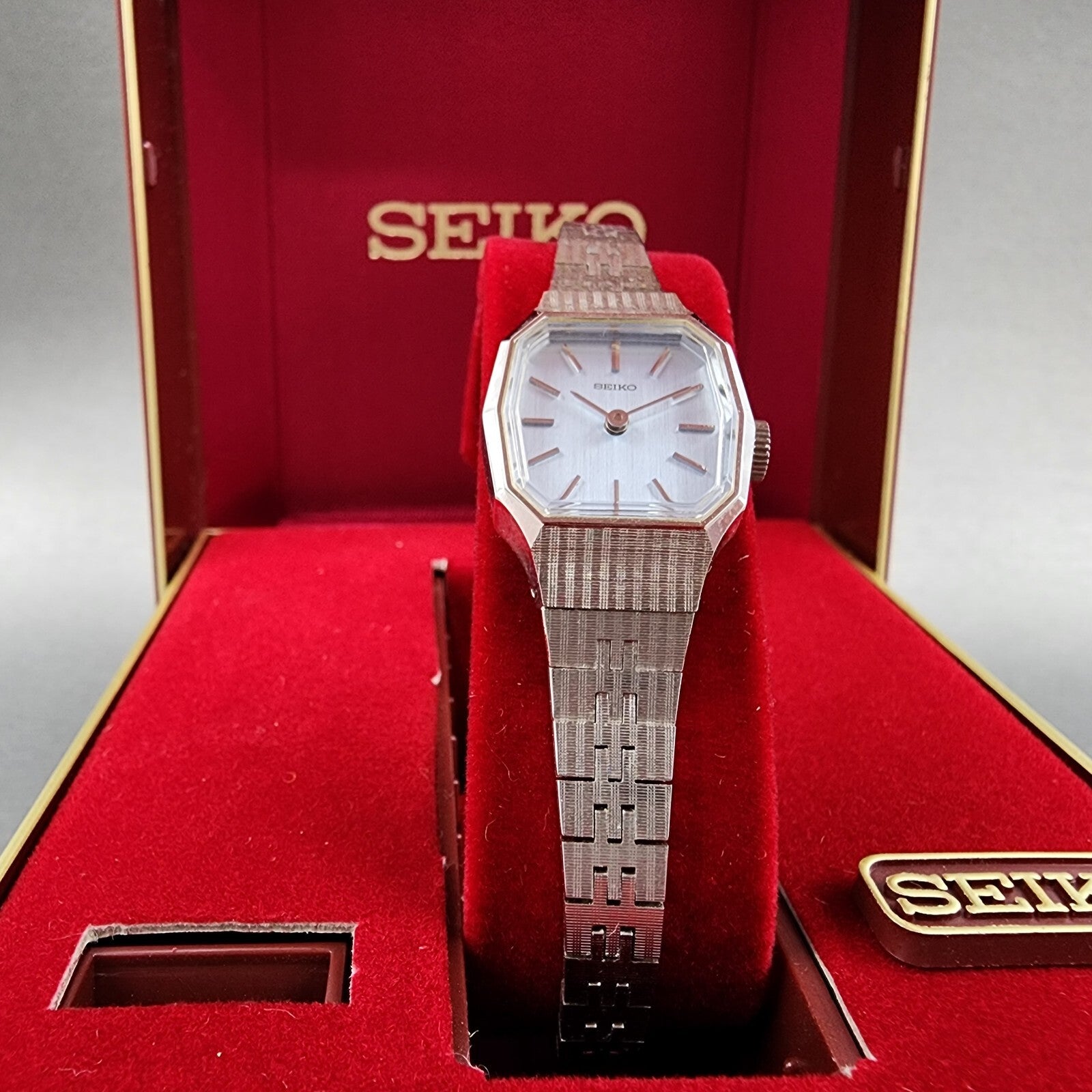 Seiko Watch Women 19mm Blue Dial Silver Tone Rectangle Manual Wind Runs NOS5