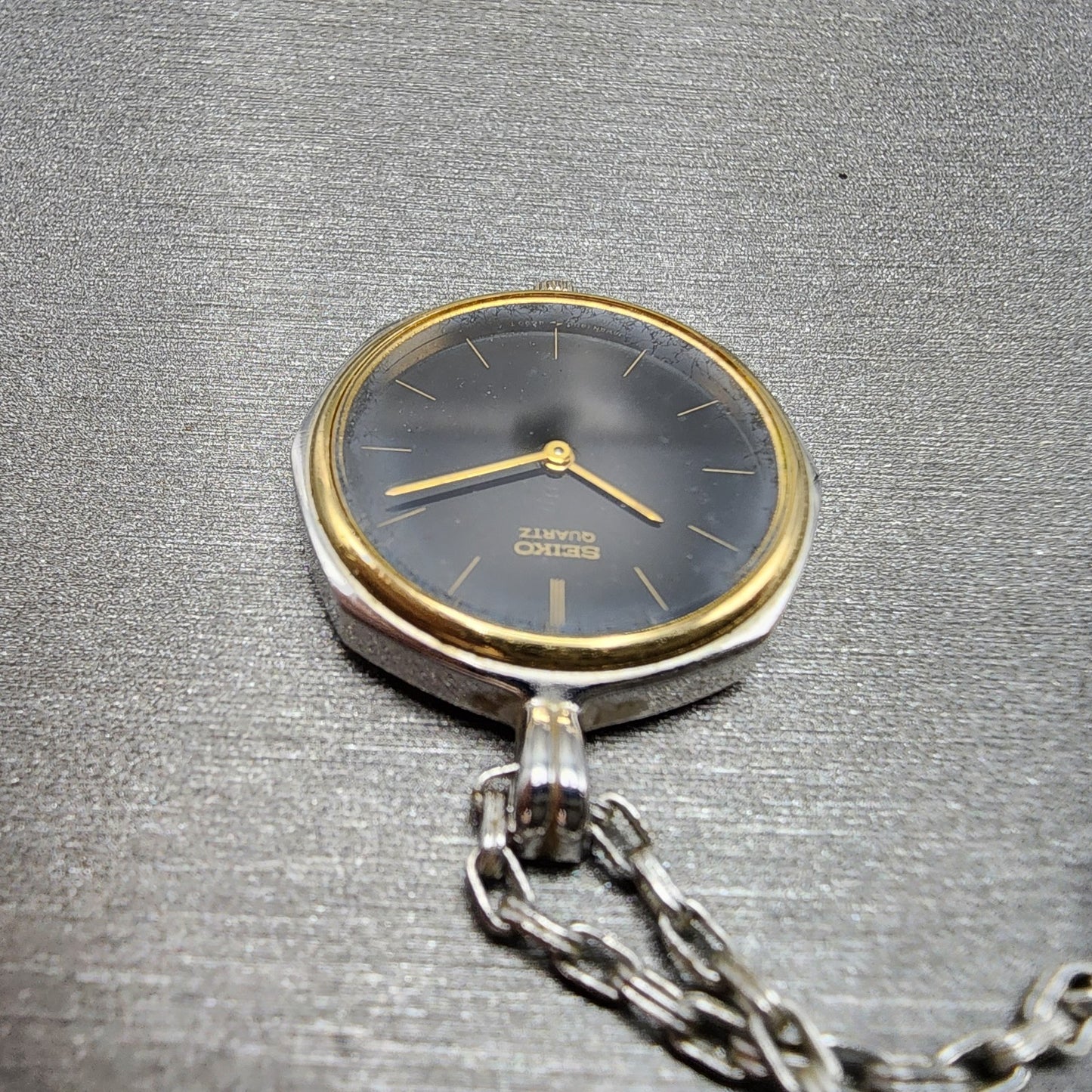 Seiko Necklace Watch Women 23mm Black Dial Two Tone 14000920 New Battery4
