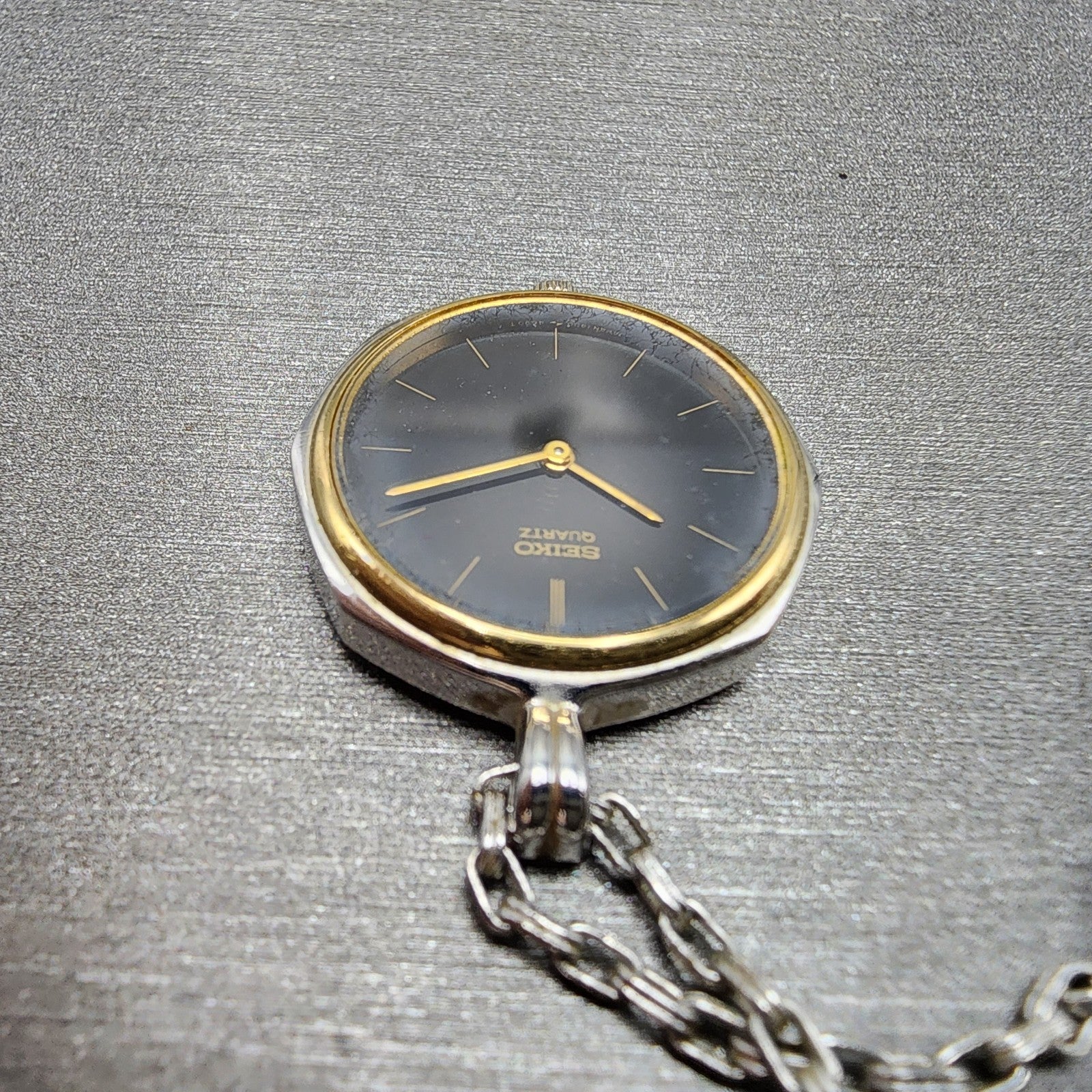 Seiko Necklace Watch Women 23mm Black Dial Two Tone 14000920 New Battery4