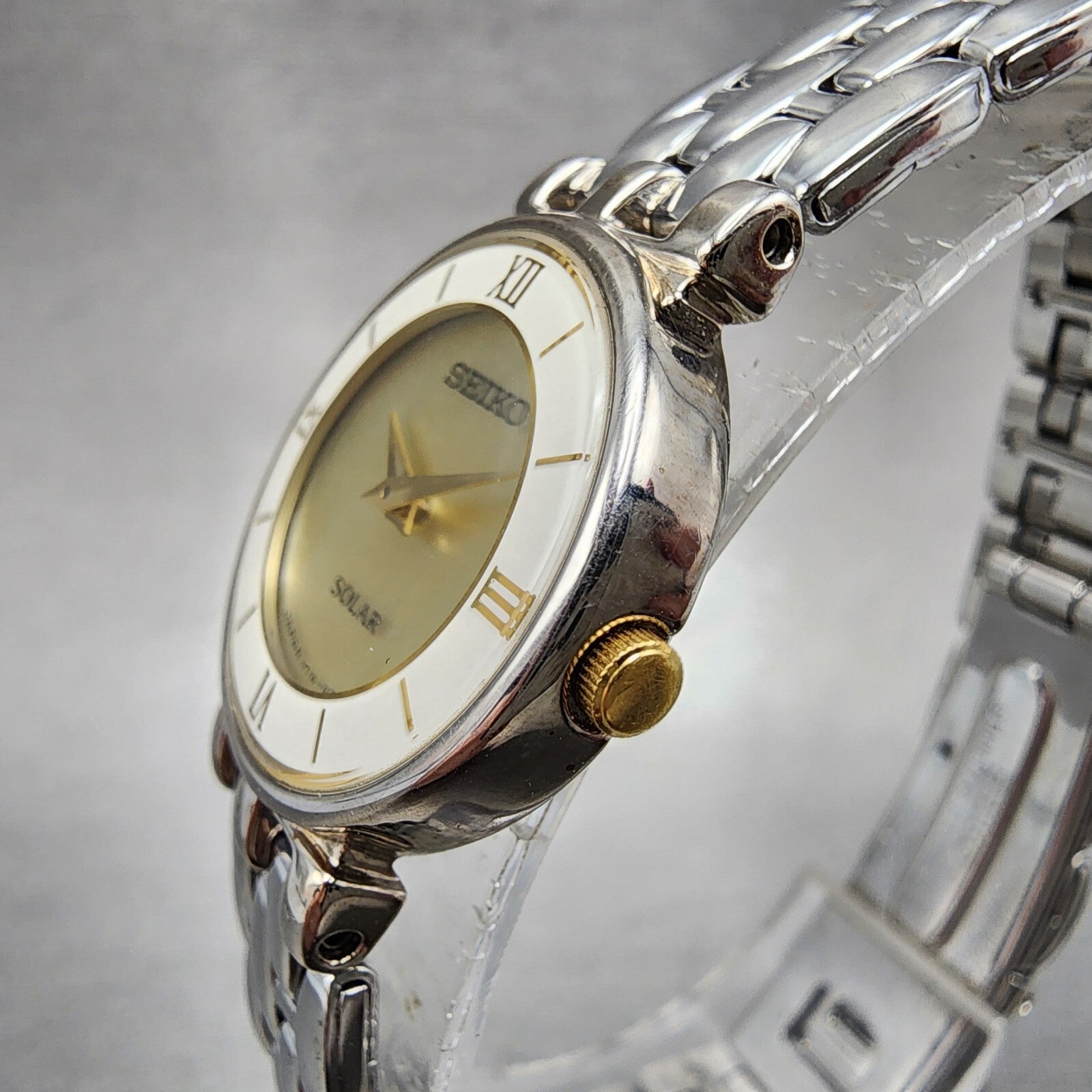 Seiko Solar Watch Women 23mm Champagne Dial Silver Tone V1100a40 Runs2