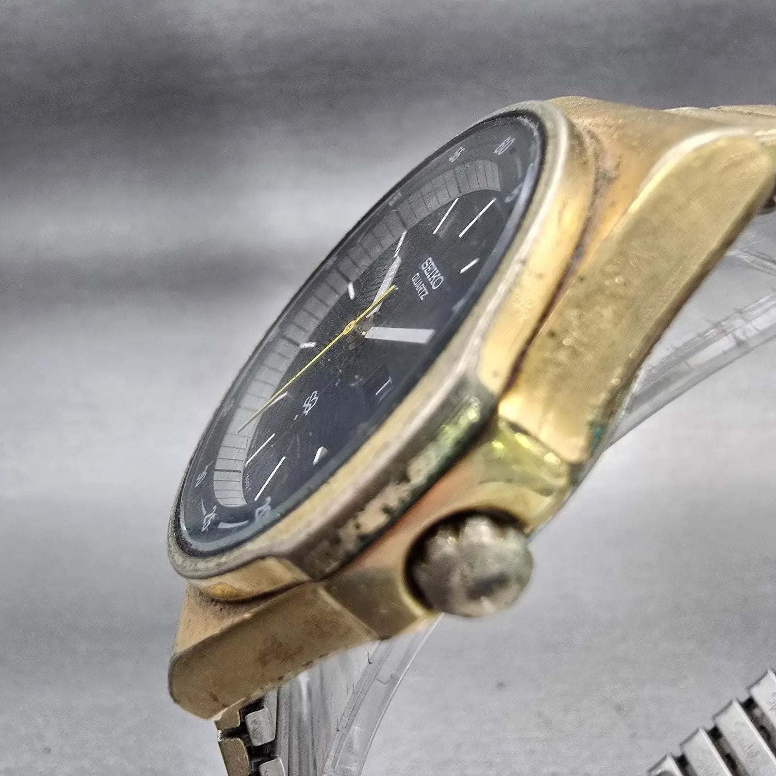 Seiko SQ Watch Men 36mm Black Dial Gold Tone Daydate 7559-6009 New Battery READ2