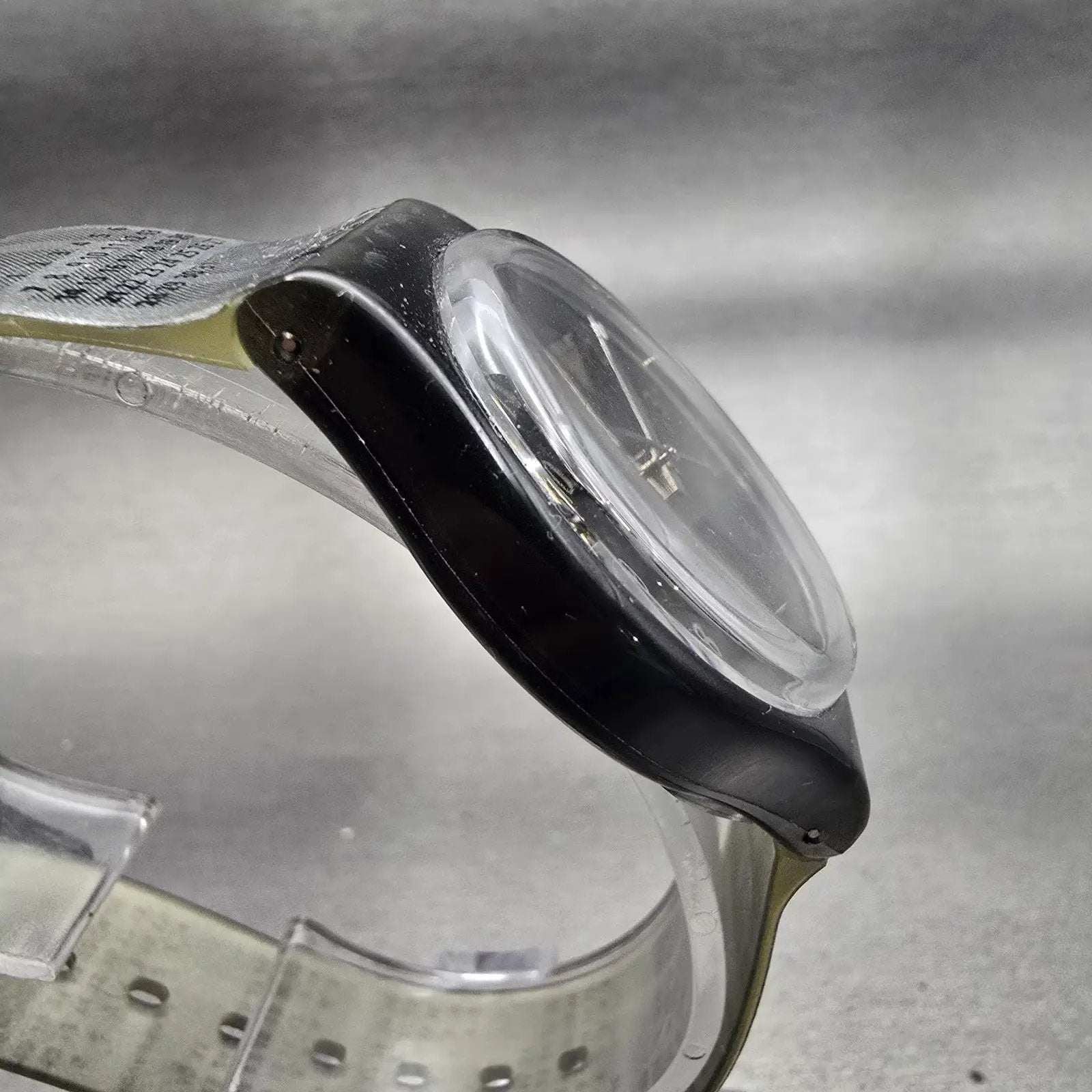 Swatch IT'S HERE Watch Women Black Dial Black Case Daydate GB741 New Battery3