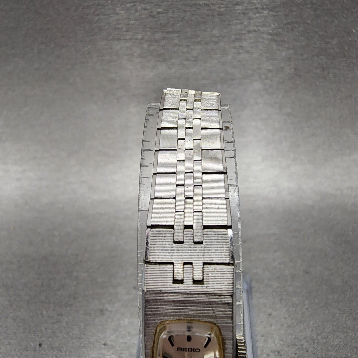 Seiko Watch Women 12mm Silver Dial Silver Tone Rectangle 15203339 New Battery4