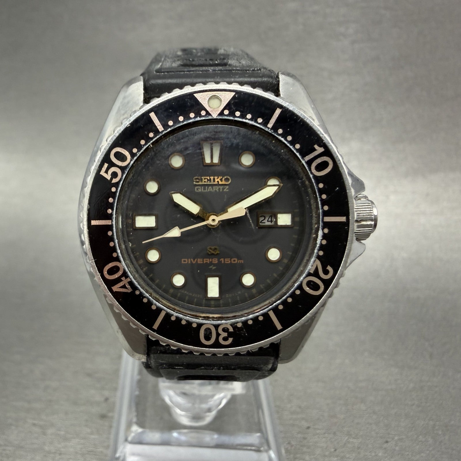Seiko SQ Dive Watch Women 34mm Black Dial Steel Date Round 2625-0019 PARTS0