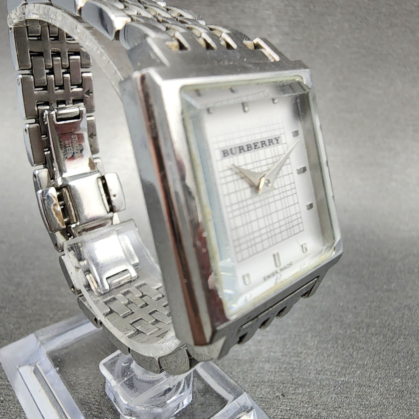 Burberry The City Tank Watch Women 24mm White Dial Steel Rectangle New Battery