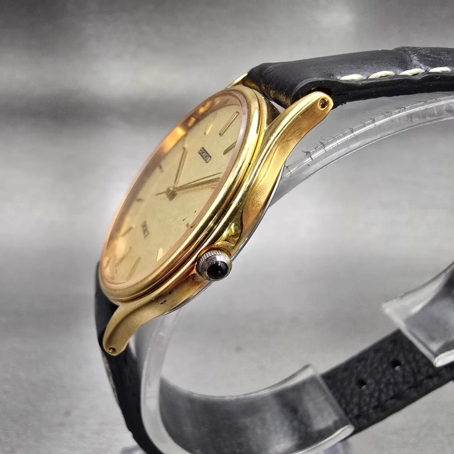 Seiko Dolce Watch Men 31mm Champagne Dial Gold Tone Round 8J41-6100 New Battery2