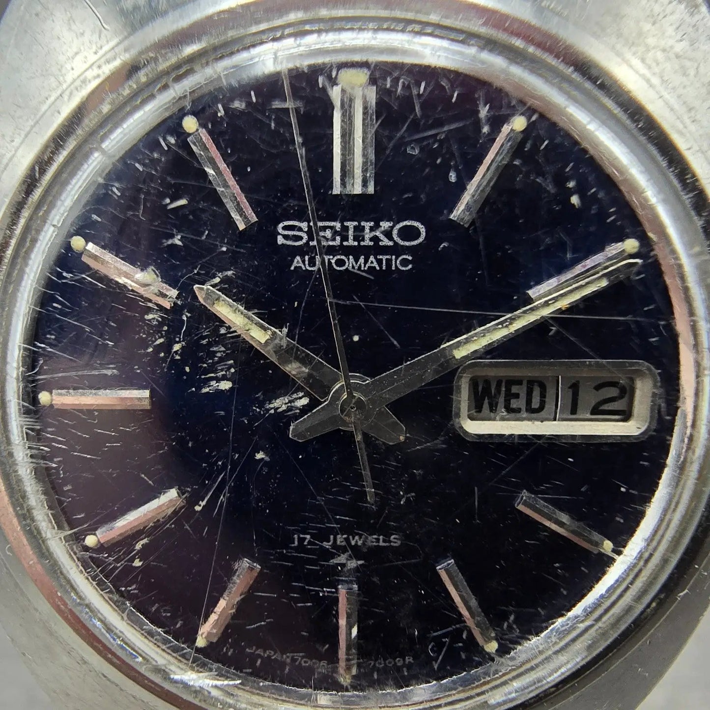 Seiko Automatic Watch Men 39mm Blue Dial Silver Tone Daydate 7006-7007 Runs VTG1