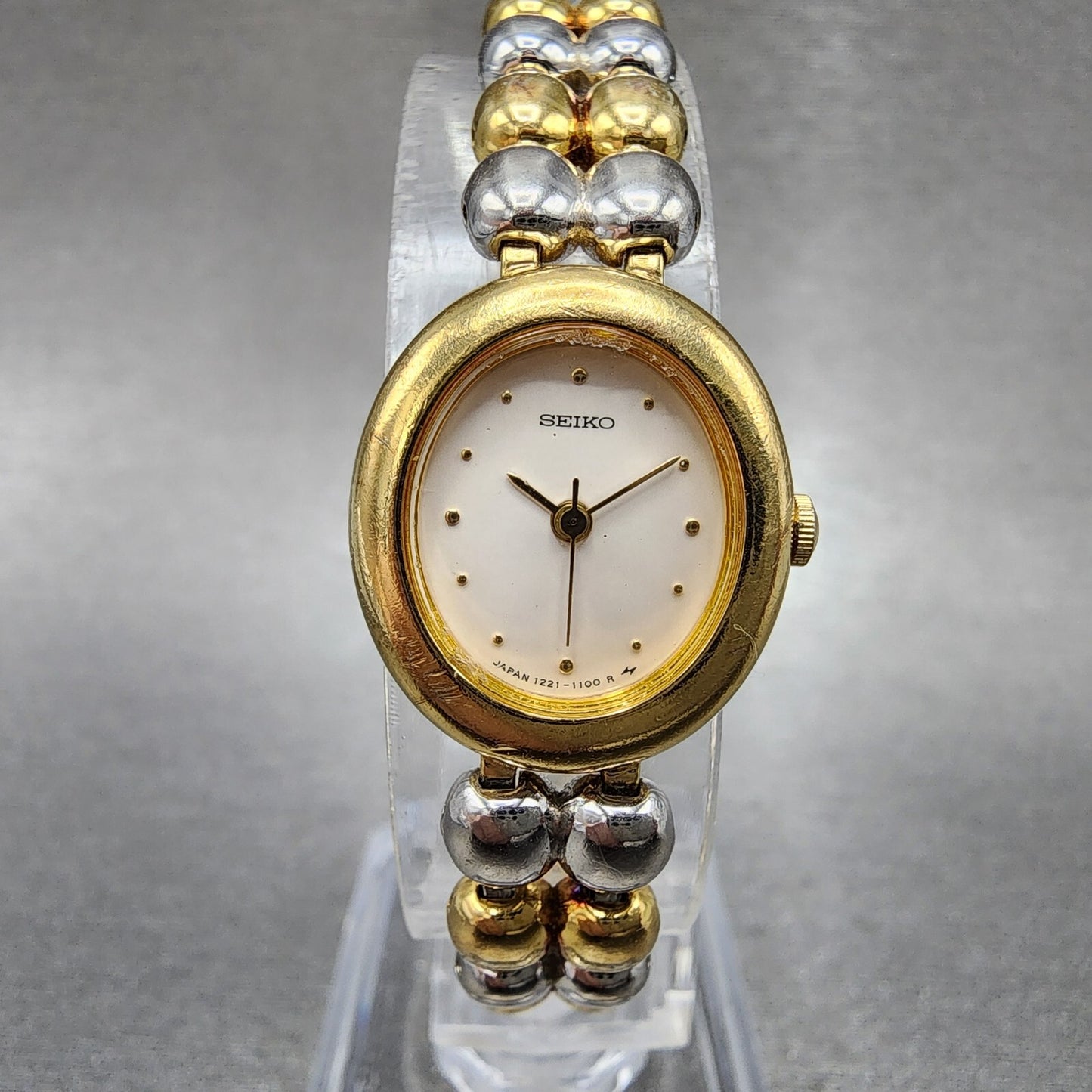 Seiko Watch Women 18mm White Dial Two Tone Oval 12215790 New Battery0