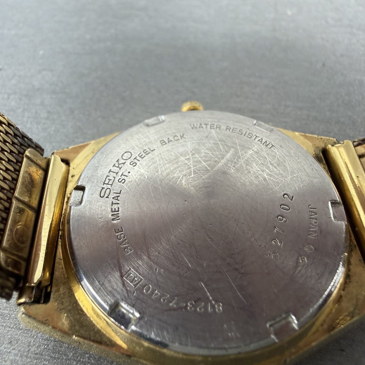 Seiko SQ Watch Men 34mm Champagne Dial Gold Tone Daydate 8123-7240 New Battery9