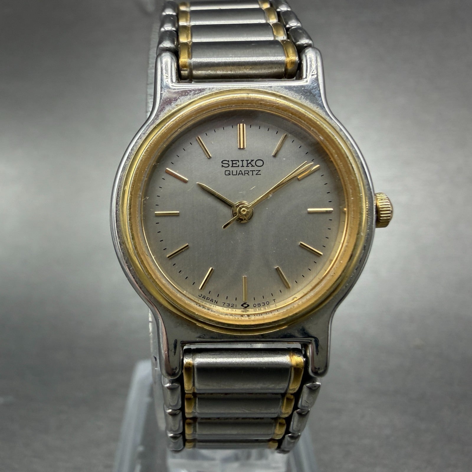 Seiko Watch Women 22mm Silver Dial Two Tone Round Vinatge 7321-0180 New Battery0