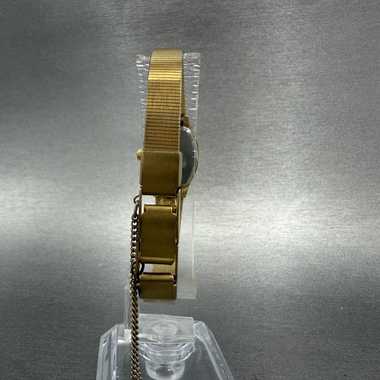 Citizen CQ Watch Women 16mm Champagne Dial Gold Tone 3220326170 New Battery7