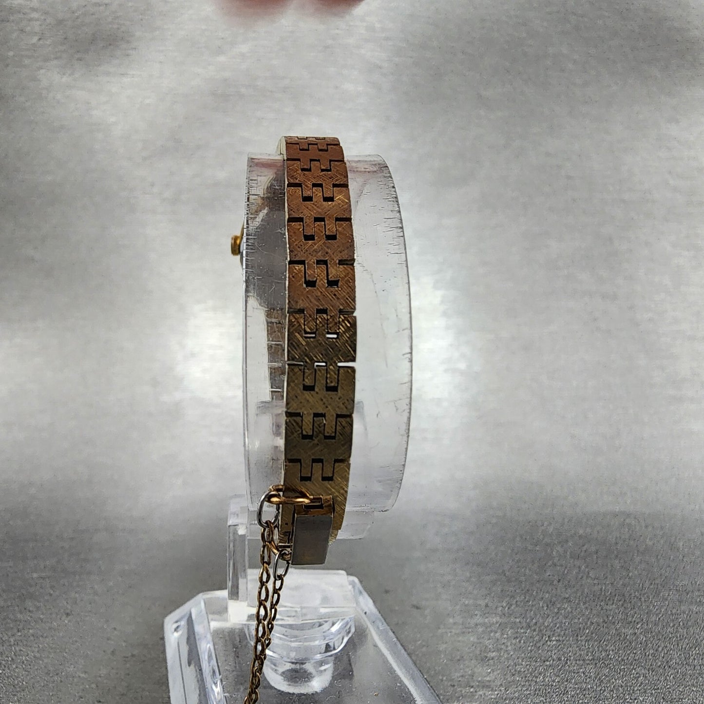 Citizen CQ Watch Women 19mm Cream Dial Gold Tone Round 2030891571 New Battery7