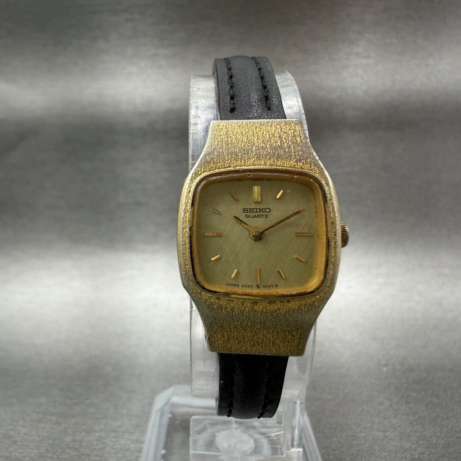 Seiko Watch Women 18mm Champagne Dial Gold Tone Rectangle 2320-5269 New Batt NJK5