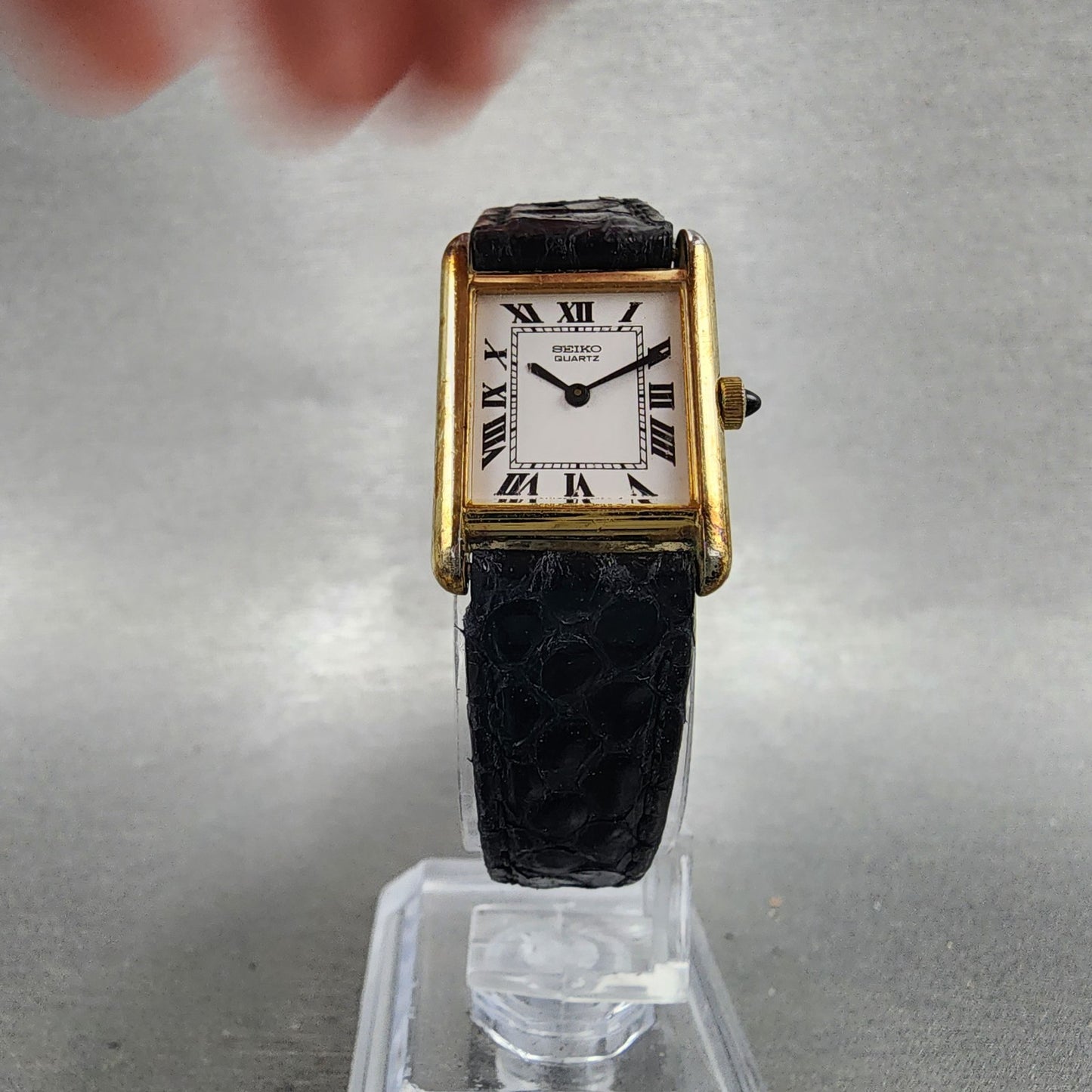 Seiko Tank Watch Women 18mm White Dial Gold Tone Rectangle 2c205019 New Battery5