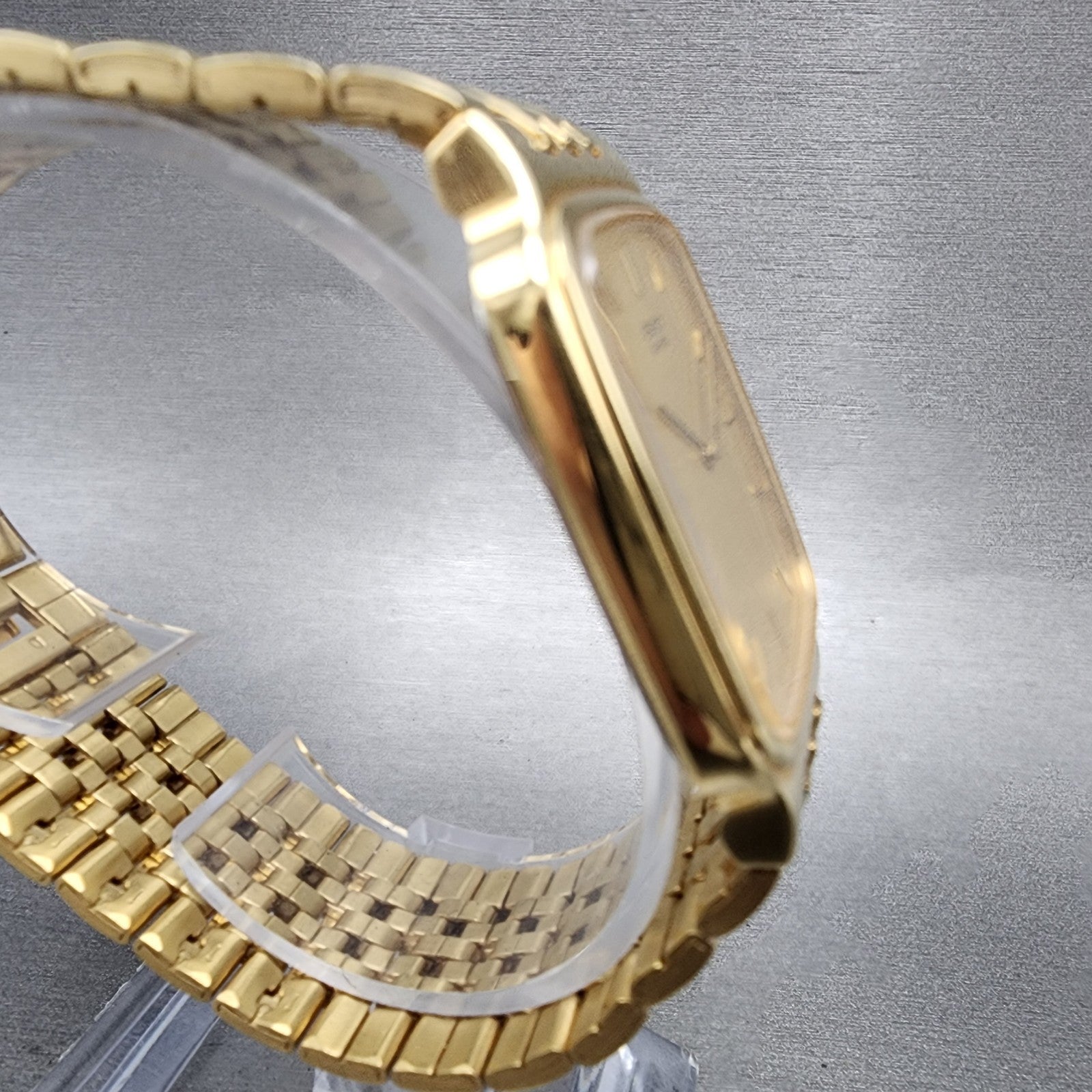 Seiko Tank Watch Men 28mm Champagne Dial Gold Tone 5y305309 New Battery3